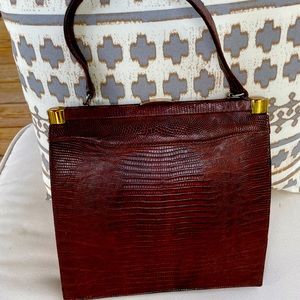 Vintage Sterling lizard skin purse. 1950s. Great condition!